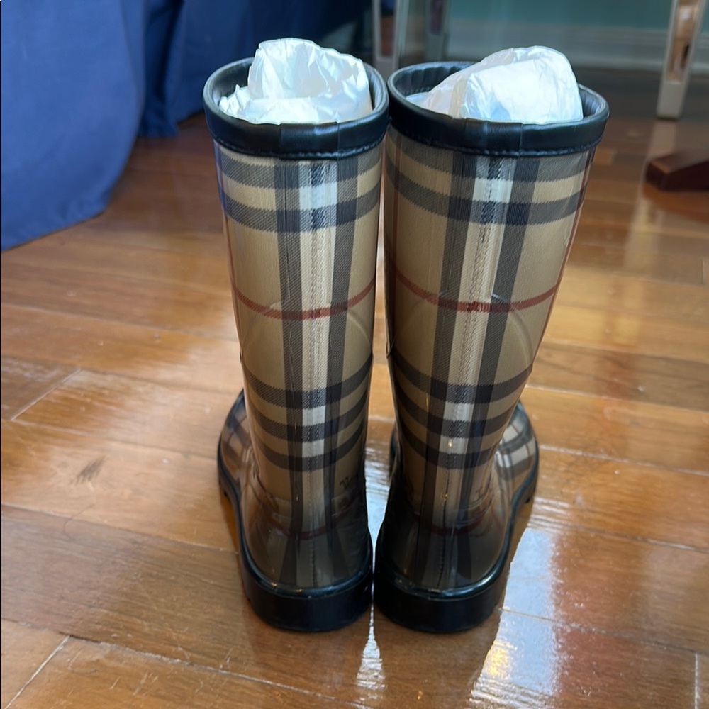 Burberry Plaid Winter & Rain Boots - Tan and Black - Picture 6 of 12